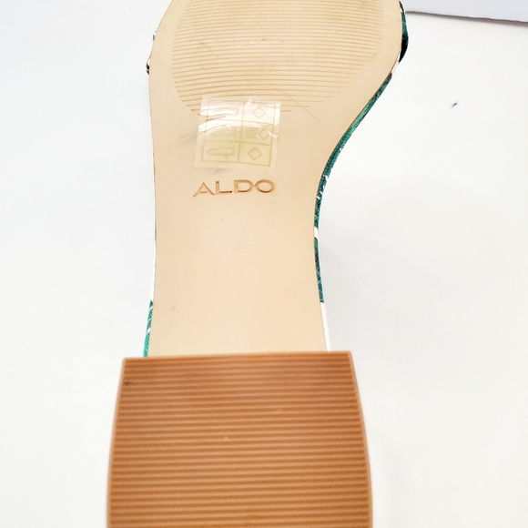 Aldo Angela Green and White Tropical Print Sandals Size 9 - Picture 11 of 11